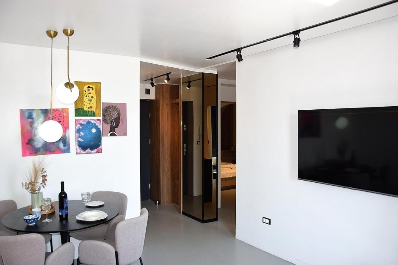 Eia Apartman Appartement Zadar Buitenkant foto
